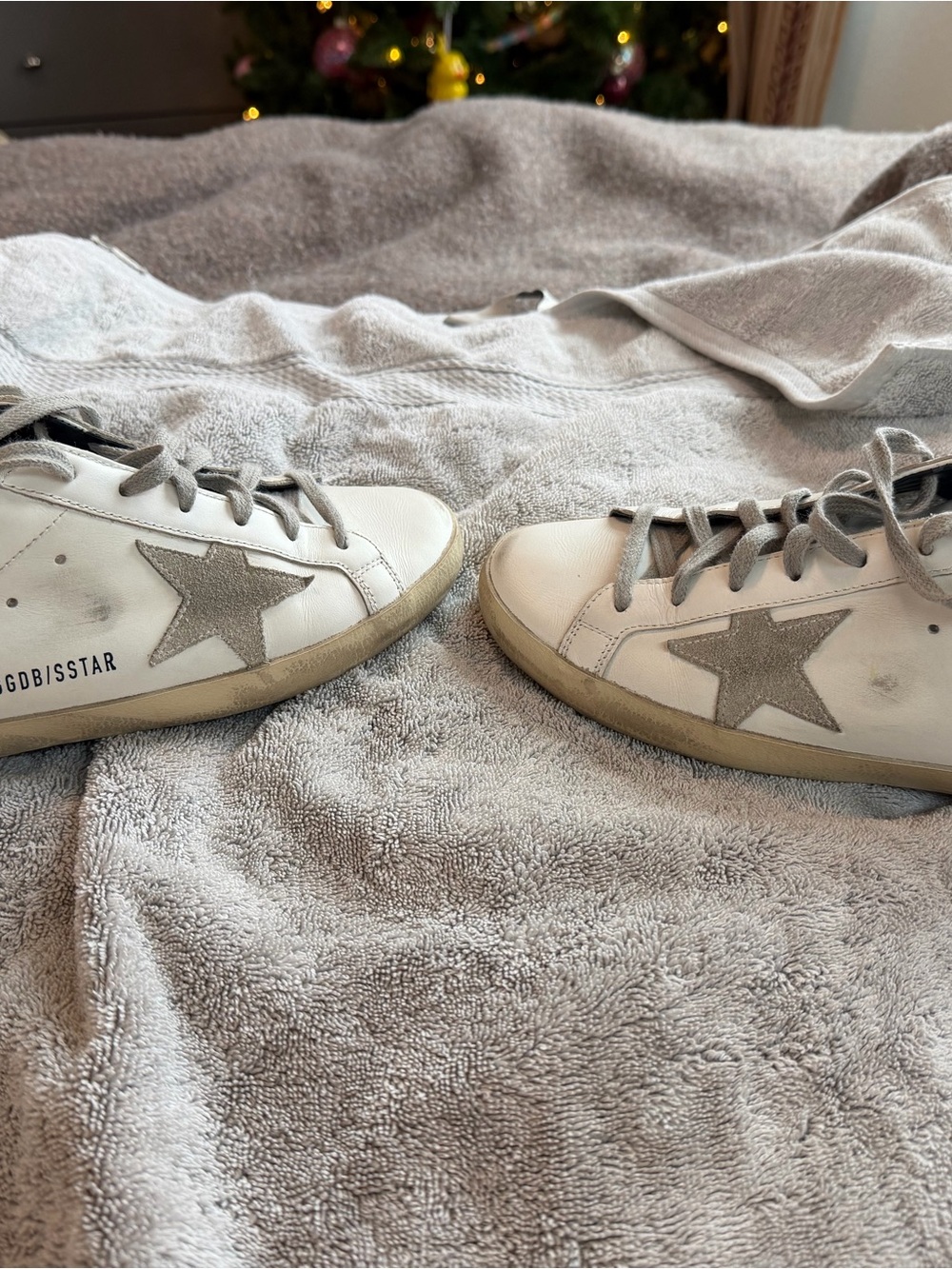 Golden Goose navy accent super-star sneakers. Size 39.